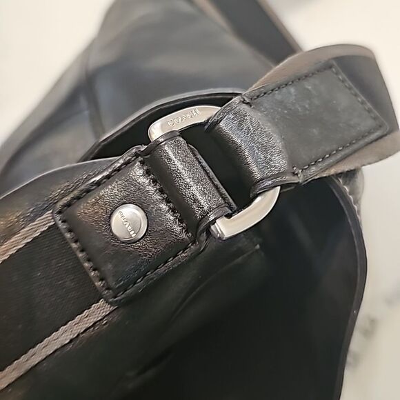 COACH HERITAGE WEB LEATHER MESSENGER  F70556 - Picture 9 of 13